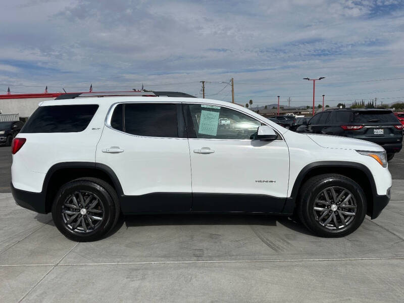 2017 GMC Acadia SLT-1