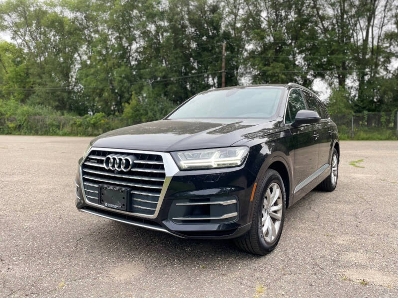 2018 Audi Q7 Premium Plus's photo