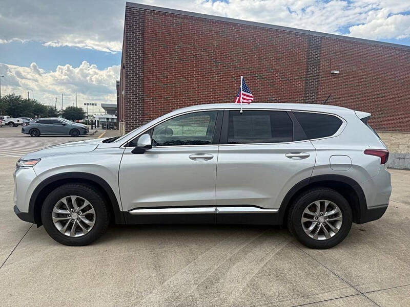 2020 Hyundai Santa Fe SE