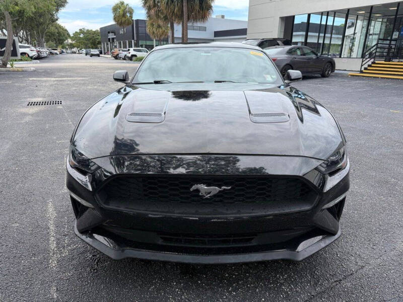2020 Ford Mustang EcoBoost