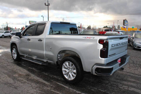 2020 Chevrolet Silverado 1500 Custom