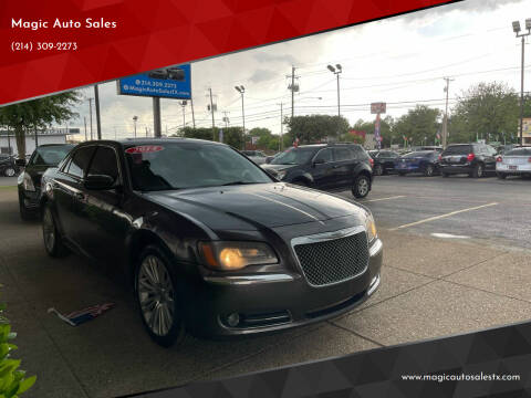 2014 Chrysler 300 for sale at Magic Auto Sales in Dallas TX