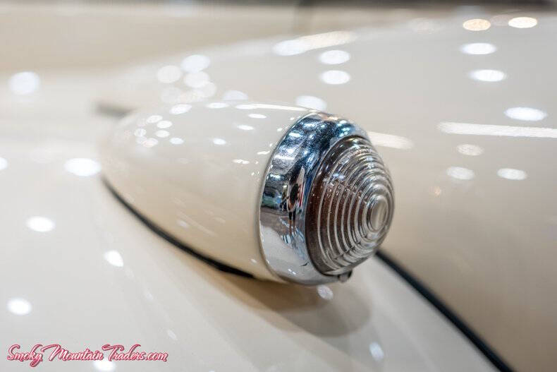 1940 Chevrolet Deluxe