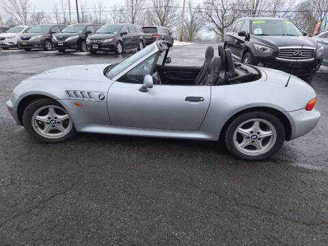 1999 BMW Z3 for sale at Auto Link Inc. in Spencerport NY