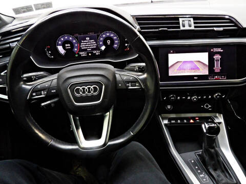 2021 Audi Q3 quattro S line Premium 45 TFSI