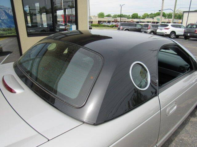 2005 Ford Thunderbird Deluxe