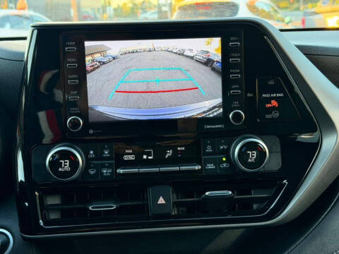 2020 Toyota Highlander L