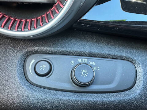 2024 Chevrolet Trax RS