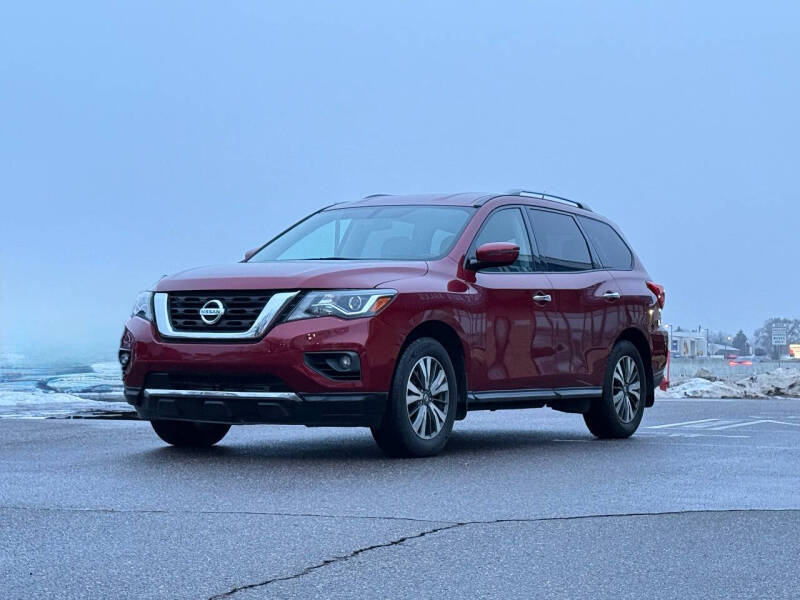 2017 Nissan Pathfinder SV