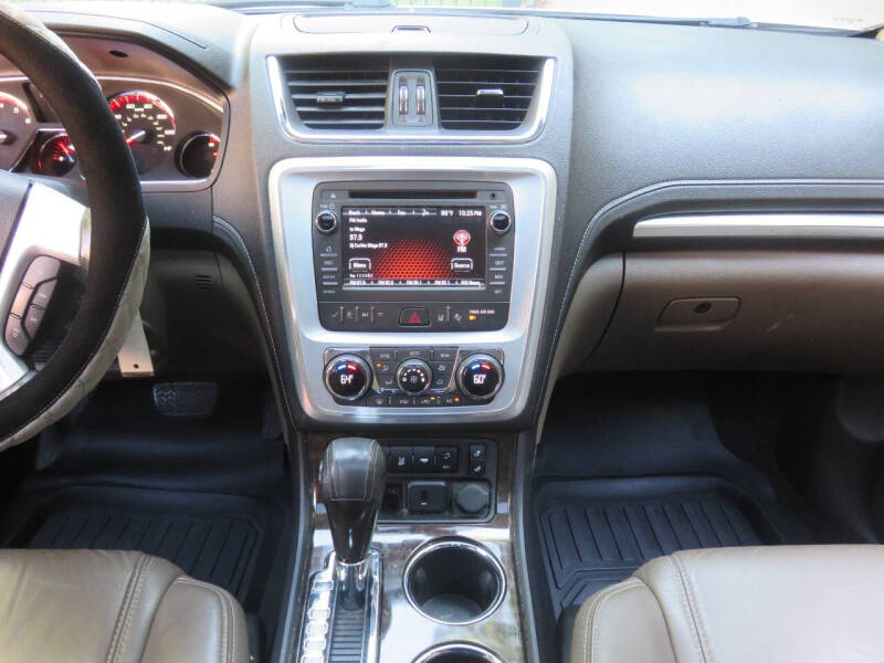 2016 GMC Acadia SLT-1