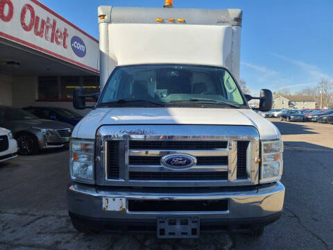 2016 Ford E-Series E-450 SD