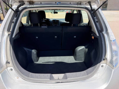 2016 Nissan LEAF S-24