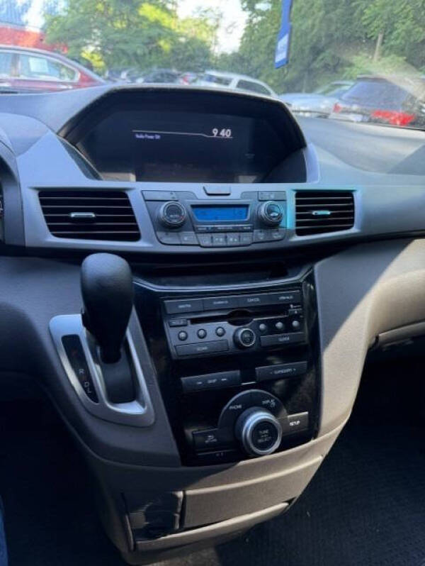 2012 Honda Odyssey EX-L w/DVD