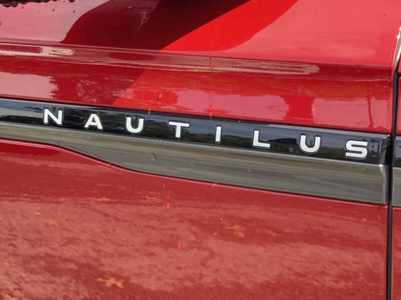 2024 Lincoln Nautilus Reserve