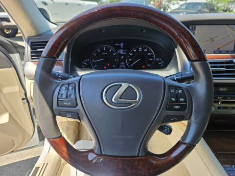 2014 Lexus LS 460
