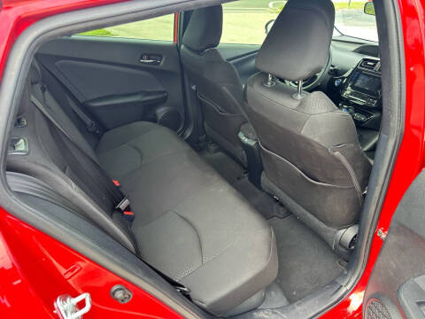 2019 Toyota Prius L Eco