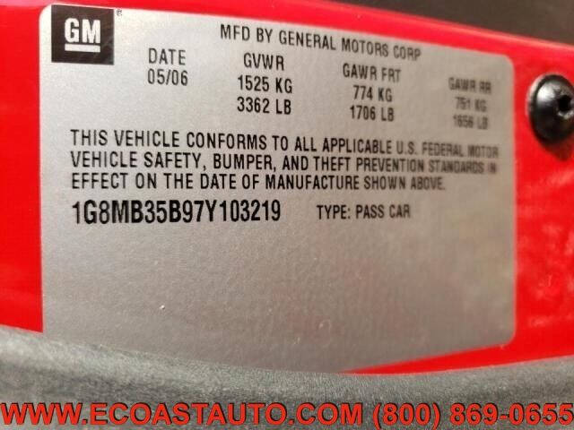 Red 2007 Saturn SKY Base Convertible 2dr Convertible 10