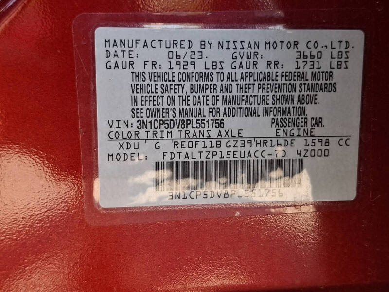 2023 Nissan Kicks SR