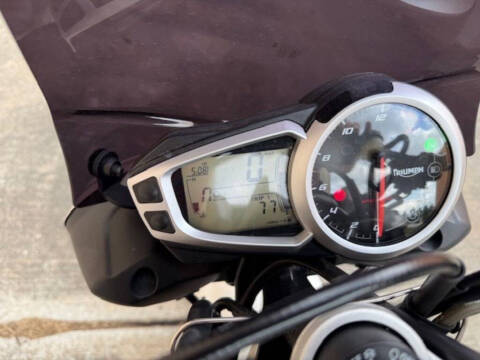 2017 Triumph Street Triple R ABS Crystal Wh