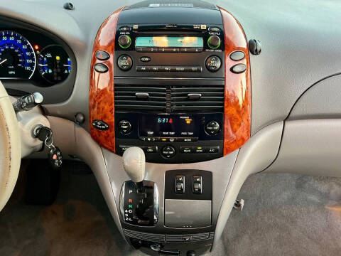 2006 Toyota Sienna XLE 7 Passenger