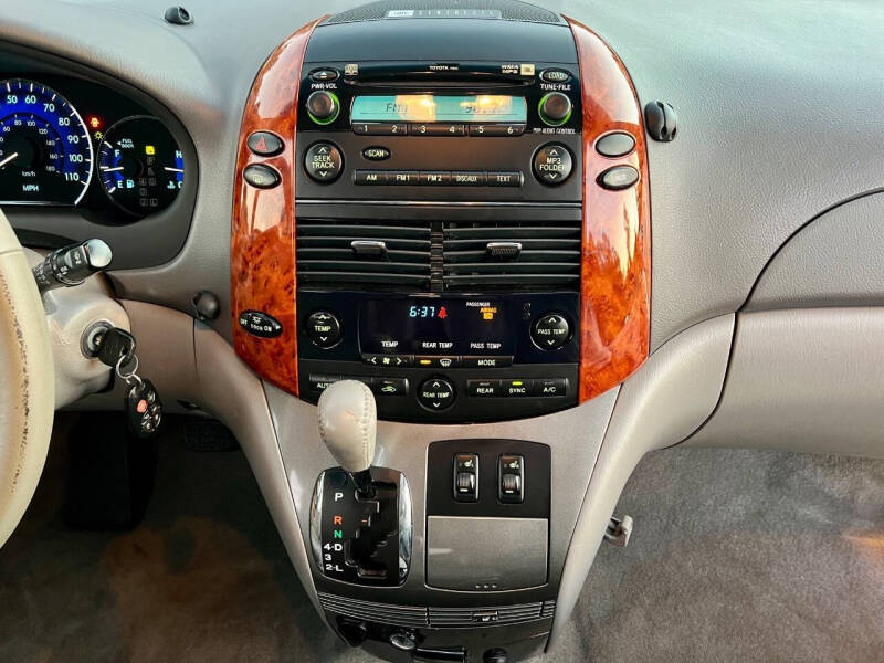 2006 Toyota Sienna XLE 7 Passenger