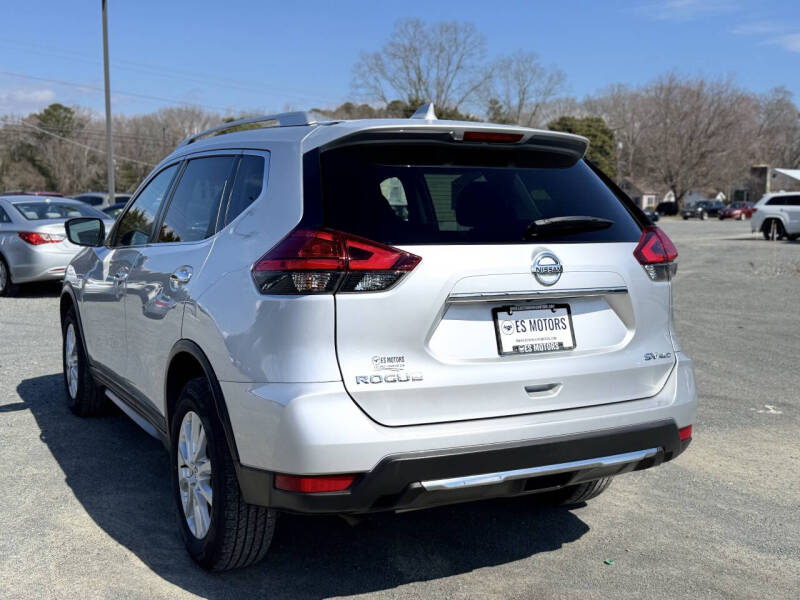 2017 Nissan Rogue SV