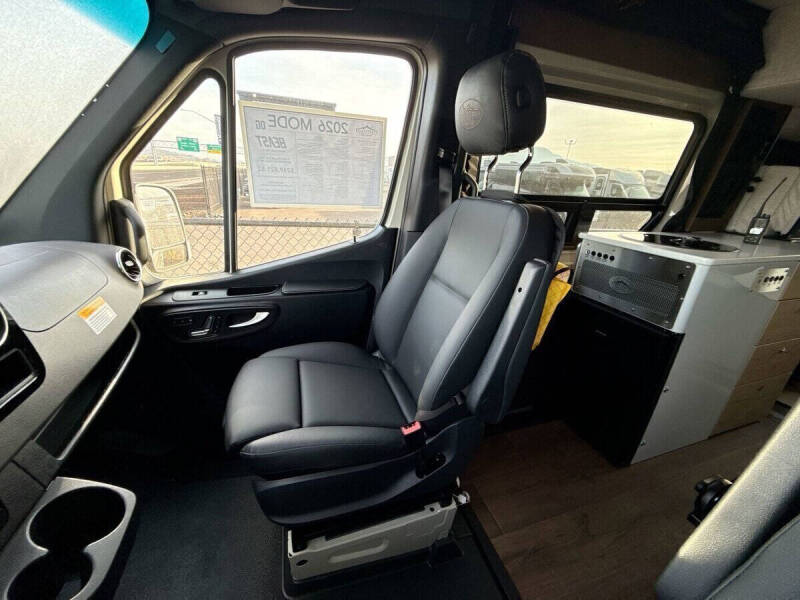 2024 Mercedes-Benz Sprinter