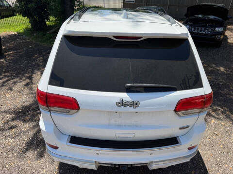2017 Jeep Grand Cherokee Summit