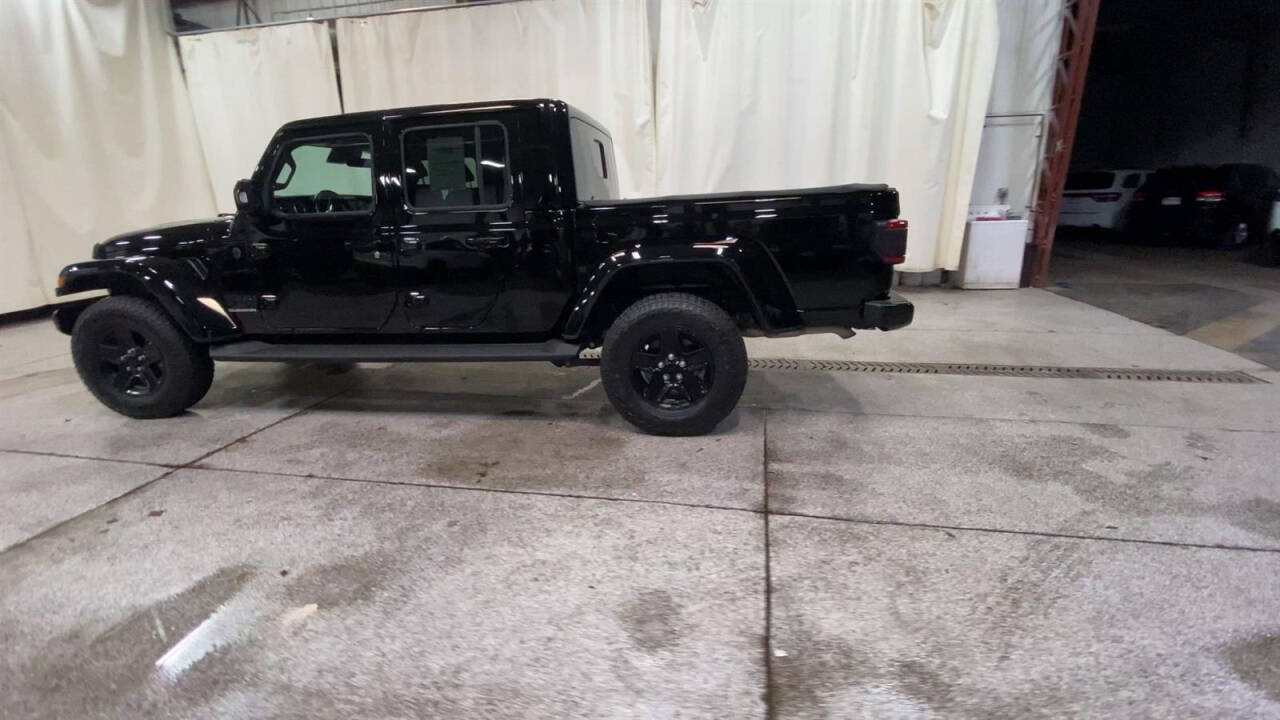 2022 Jeep Gladiator for sale at Victoria Auto Sales in Victoria, MN