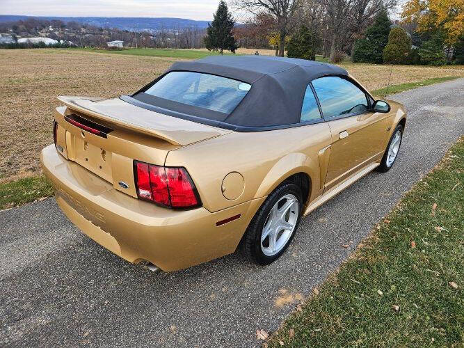 2000 Ford Mustang GT