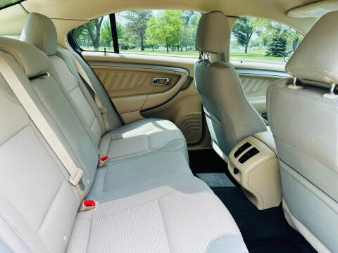 2013 Ford Taurus SEL