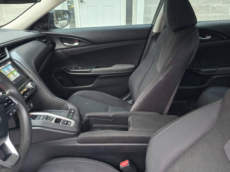 2022 Honda Insight EX