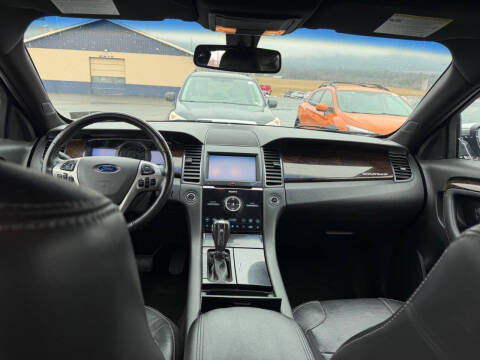 2013 Ford Taurus Limited