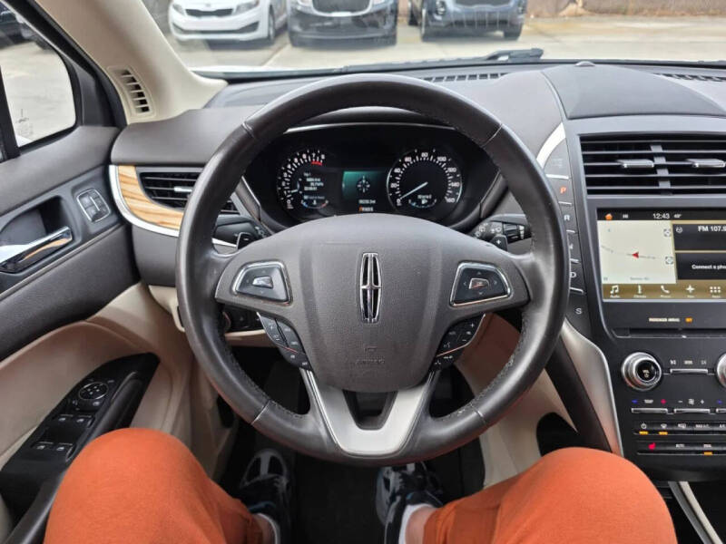 2016 Lincoln MKC Select