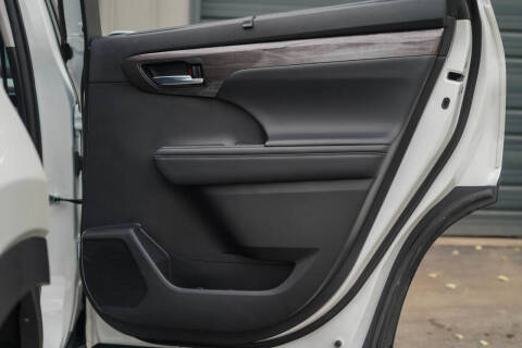 2022 Toyota Highlander Limited