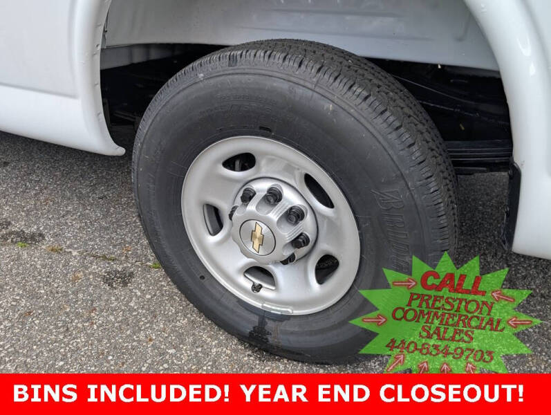 2025 Chevrolet Express 2500