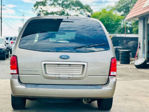2006 Ford Freestar SE