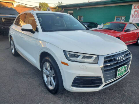 2018 Audi Q5 2.0T quattro Premium Plus