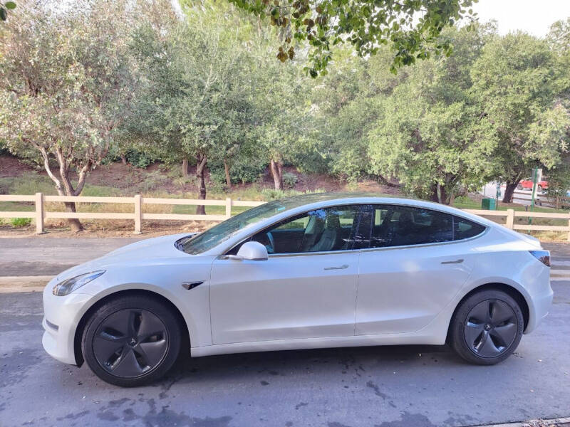 2019 Tesla Model 3 Standard Range Plus