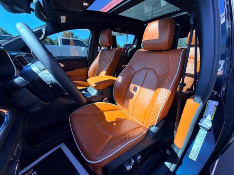 2025 Chrysler Pacifica Plug-In Hybrid Pinnacle