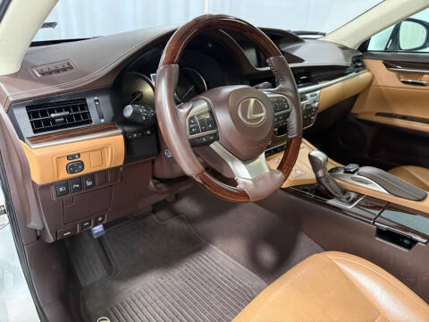 2017 Lexus ES 350