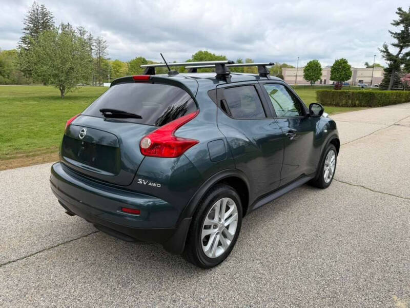 2011 Nissan JUKE S