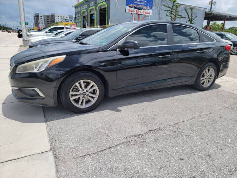 2016 Hyundai Sonata for sale at INTERNATIONAL AUTO BROKERS INC in Hollywood FL