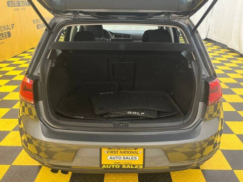 2016 Volkswagen Golf