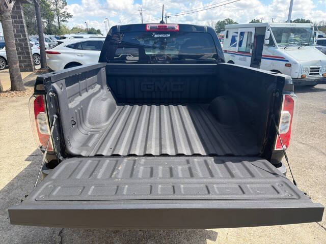 2021 GMC Canyon Elevation Standard