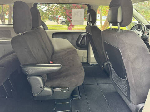 2013 Dodge Grand Caravan SE