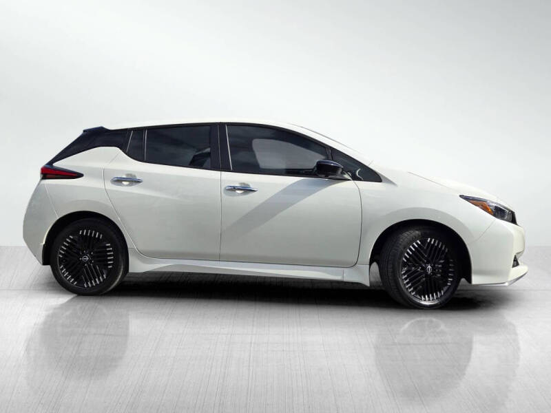 2023 Nissan LEAF SV PLUS