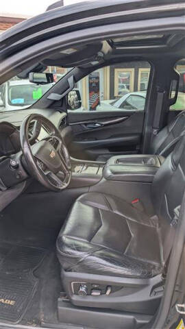 2017 Cadillac Escalade ESV Platinum