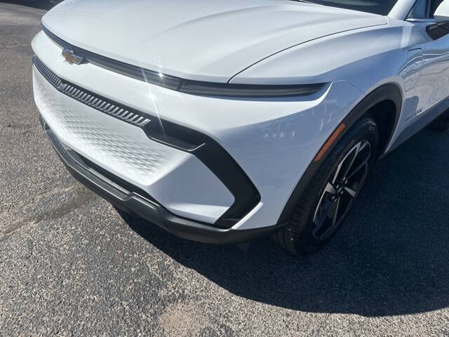 2026 Chevrolet Equinox EV LT 2