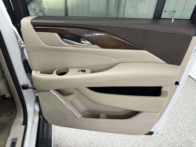 2017 Cadillac Escalade ESV Premium Luxury